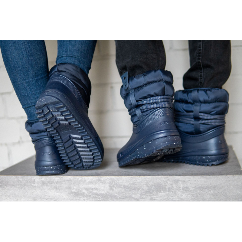 Crocs™ Classic Neo Puff Shorty Boot Women's Navy