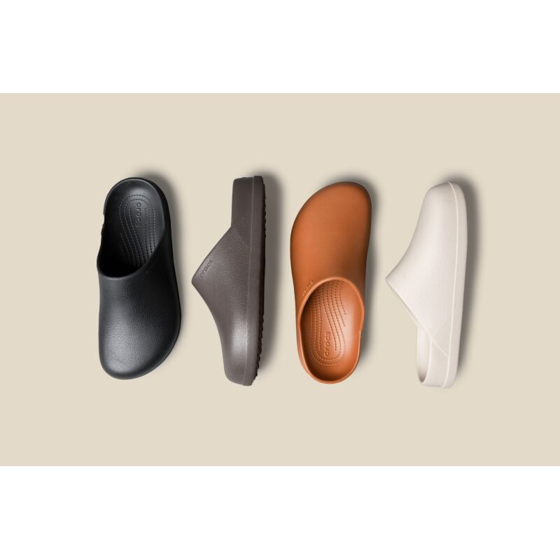Crocs™ Dylan Clog Cognac