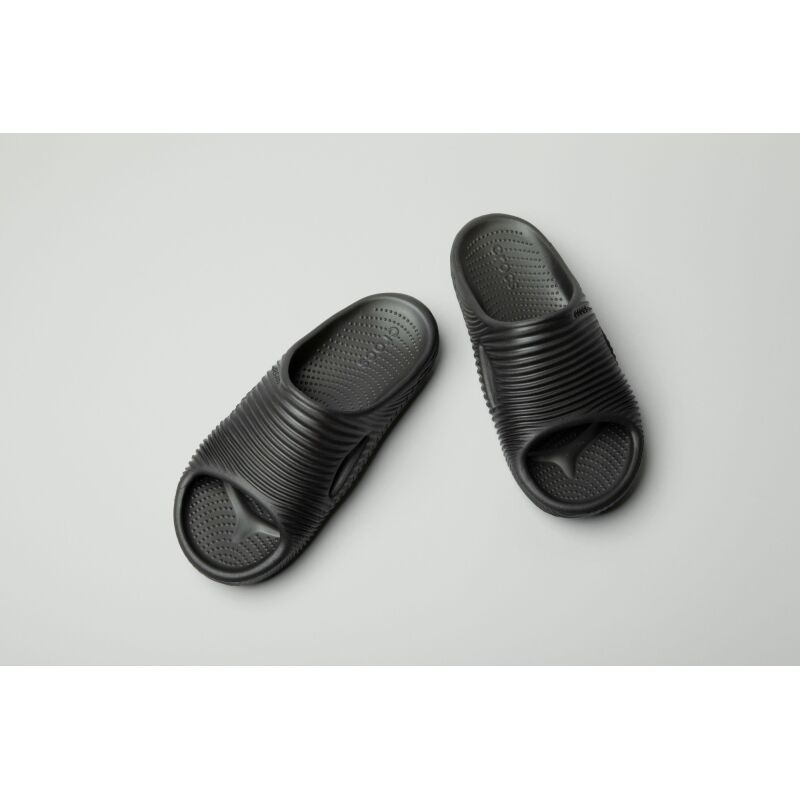 Crocs™ Mellow Recovery Tide Slide Black