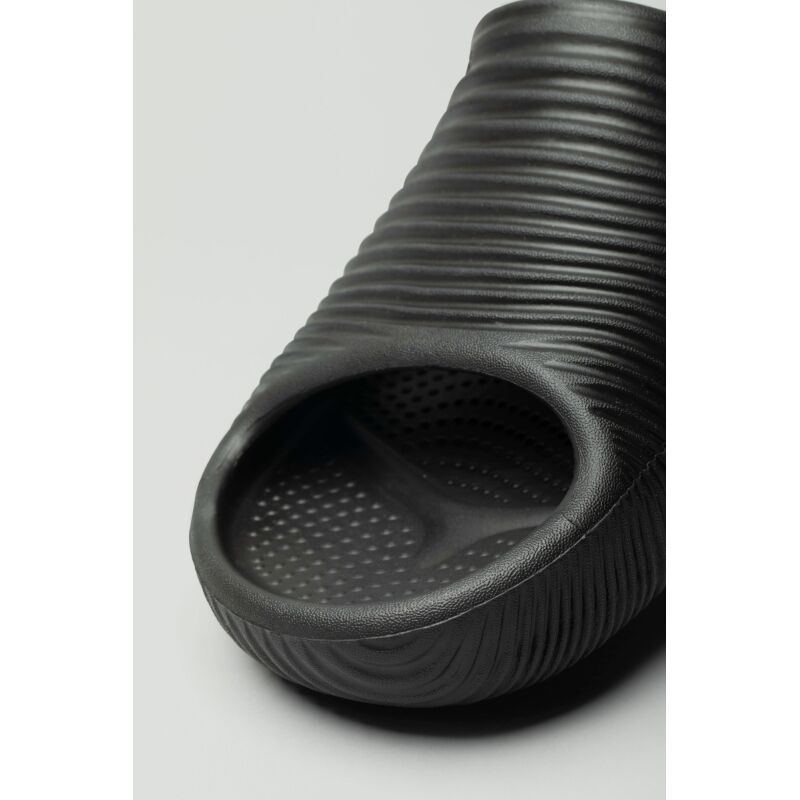 Crocs™ Mellow Recovery Tide Slide Black